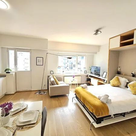 Stylish In Luxembourg-lux11 *