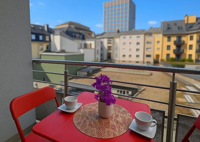 Stylish In Luxembourg-lux11 *